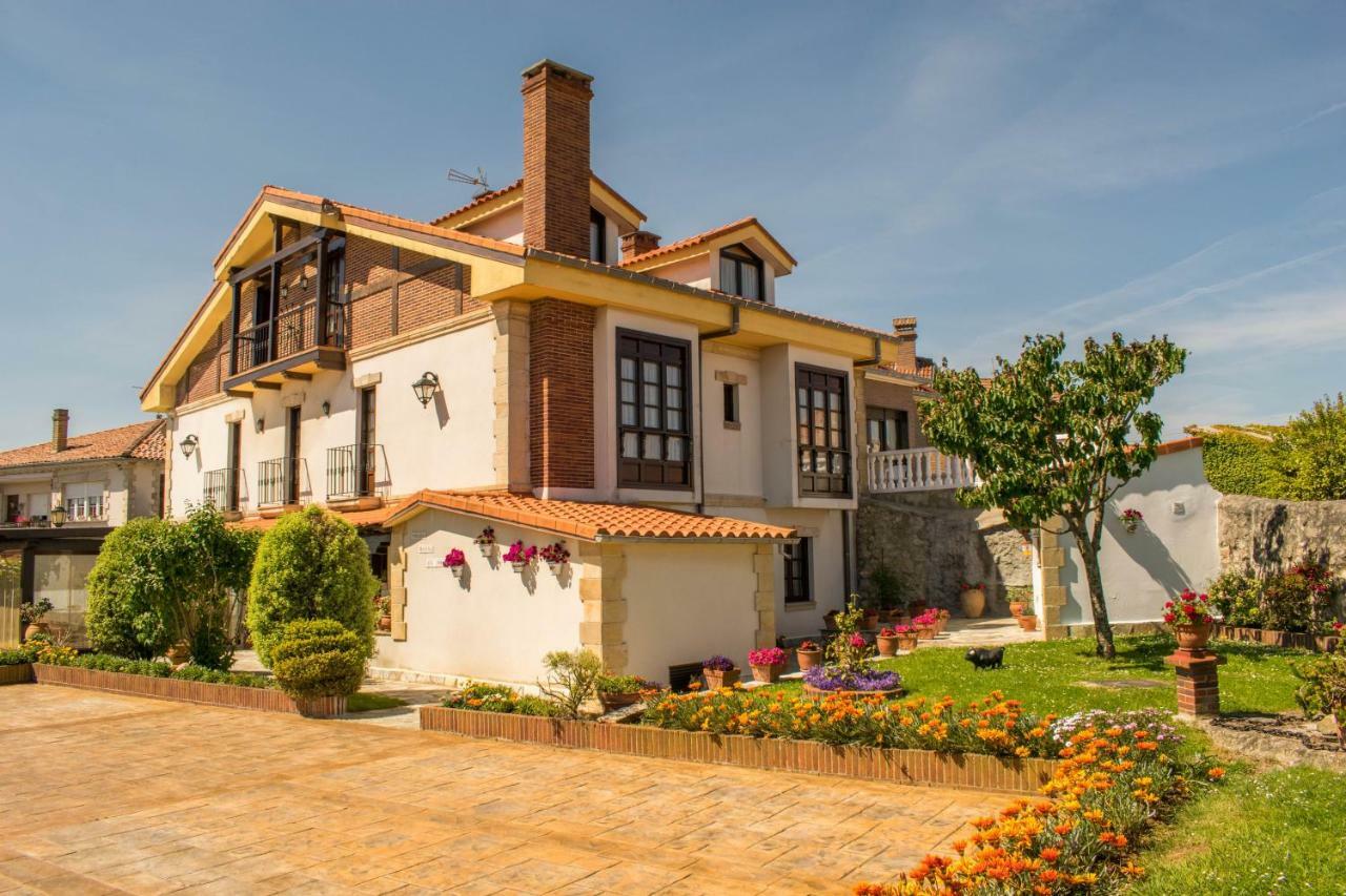 Posada Marina Suances Exterior photo